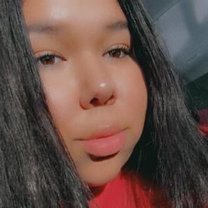 Meet your Posher, Liv